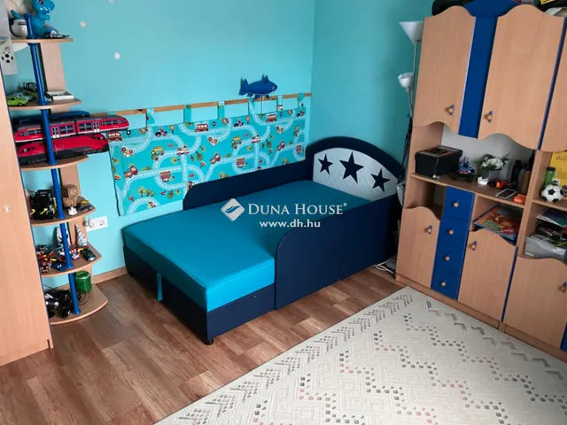 Eladó ház Kisbér 210 nm