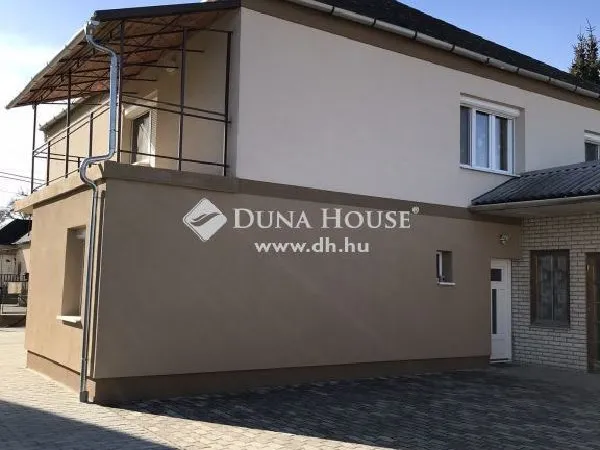 Eladó ház Kisbér 210 nm