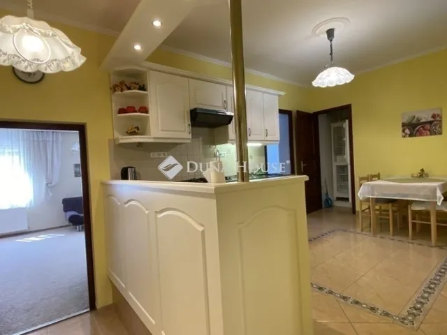 Eladó lakás Székesfehérvár 85 nm