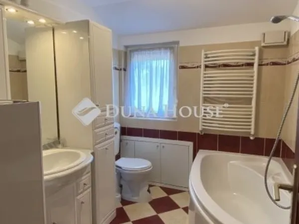 Eladó lakás Székesfehérvár 78 nm