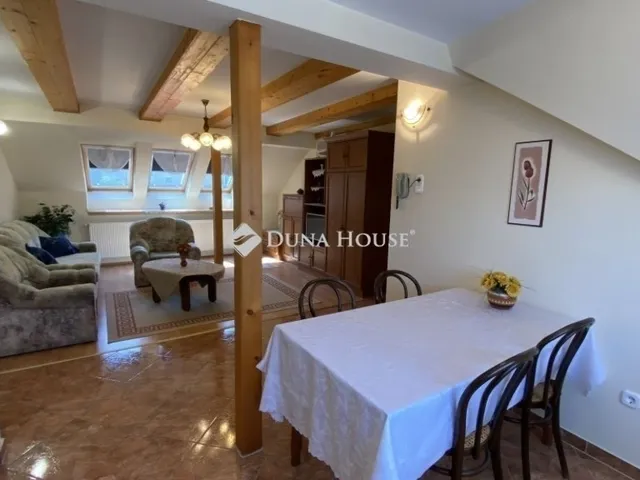 Eladó lakás Székesfehérvár 78 nm