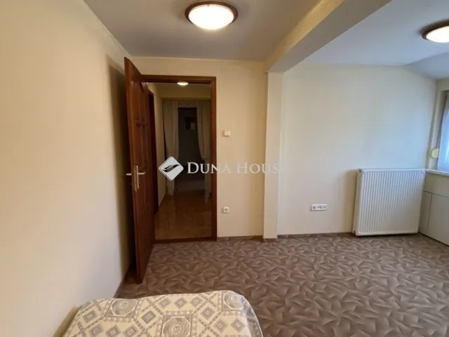 Eladó lakás Székesfehérvár 78 nm