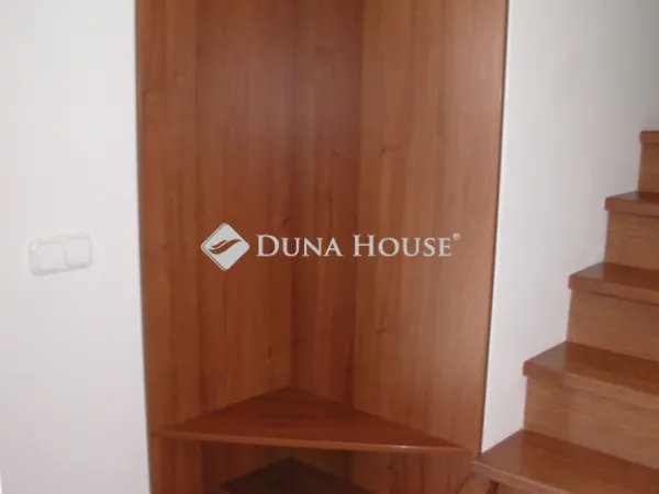 Eladó lakás Székesfehérvár 78 nm