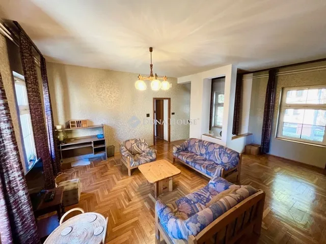 Eladó ház Székesfehérvár 155 nm