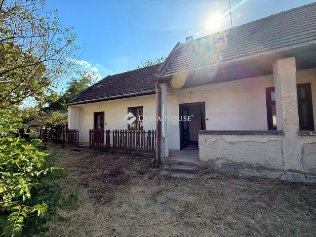 Eladó ház Pákozd 105 nm