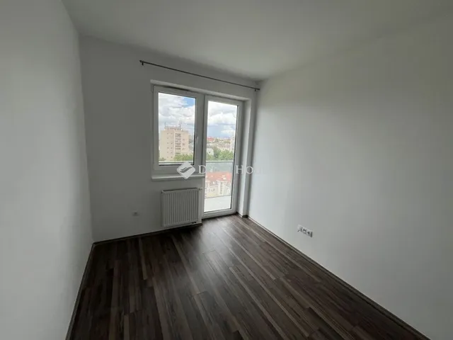 Eladó lakás Székesfehérvár, Belváros 74 nm