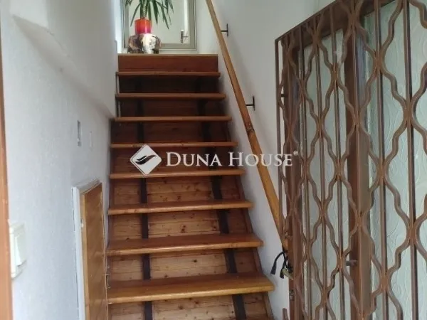 Eladó ház Velence 150 nm