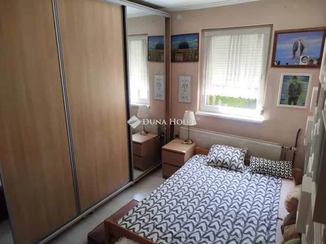 Eladó ház Velence 150 nm