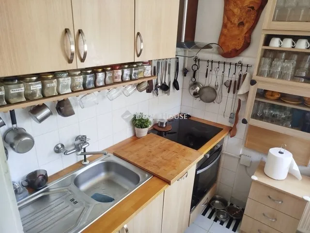 Eladó ház Velence 150 nm