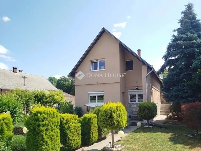 Eladó ház Velence 150 nm