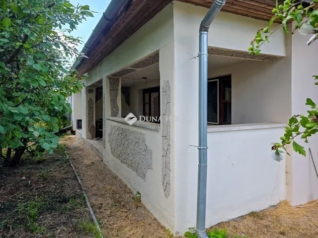 Eladó ház Velence 76 nm