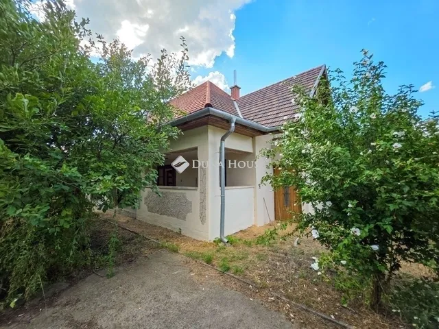 Eladó ház Velence 76 nm