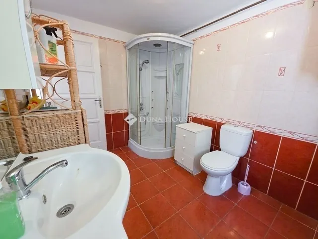 Eladó ház Velence 76 nm