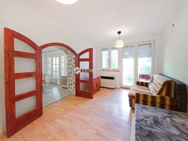 Eladó ház Velence 76 nm