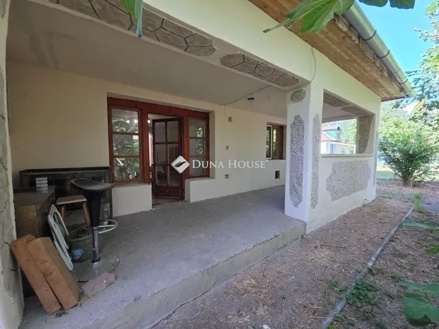 Eladó ház Velence 76 nm