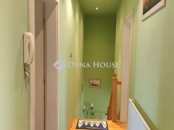 Eladó lakás Székesfehérvár 108 nm