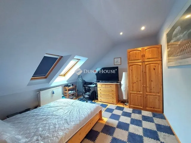 Eladó lakás Székesfehérvár 108 nm