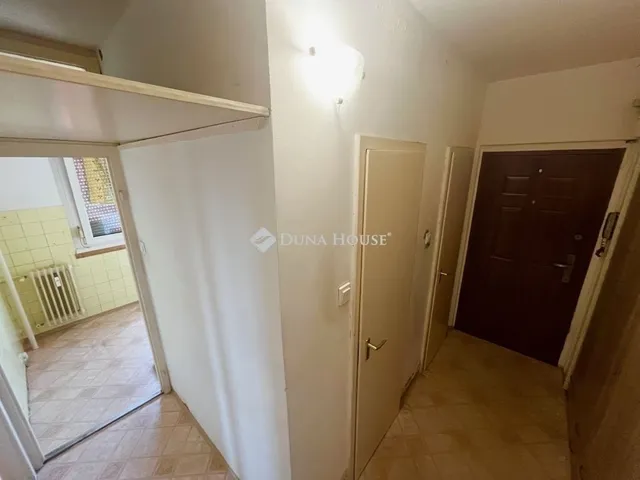 Eladó lakás Székesfehérvár, Belváros 61 nm