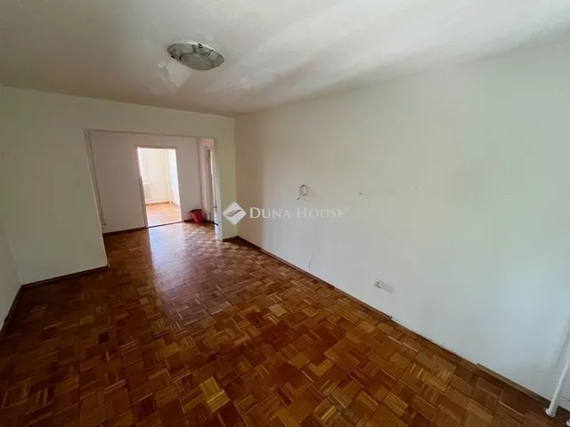 Eladó lakás Székesfehérvár, Belváros 61 nm