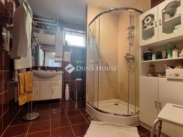 Eladó ház Székesfehérvár 220 nm