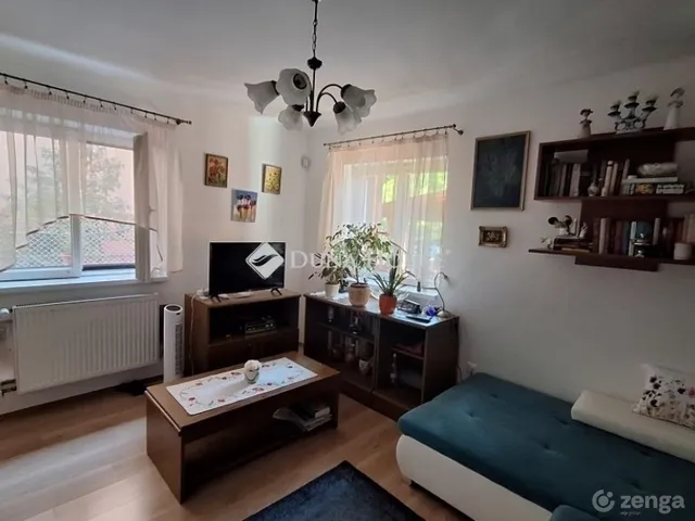 Eladó ház Székesfehérvár 220 nm