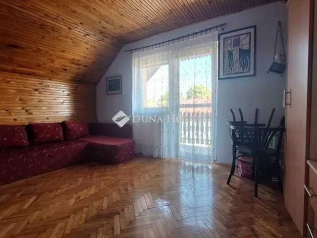 Eladó ház Székesfehérvár 220 nm
