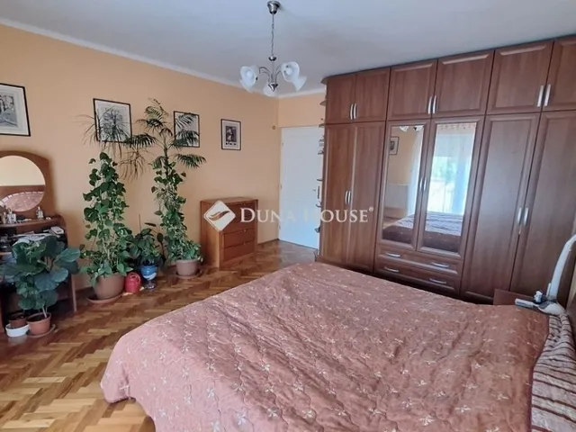 Eladó ház Székesfehérvár 220 nm