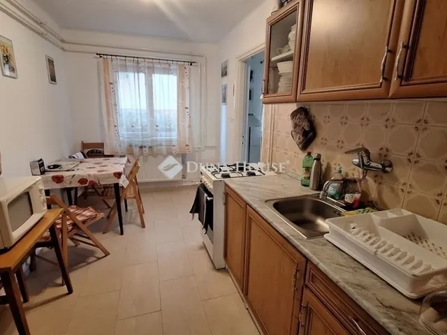 Eladó ház Székesfehérvár 220 nm