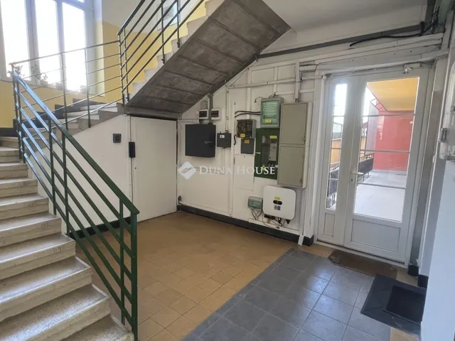 Eladó lakás Székesfehérvár 70 nm