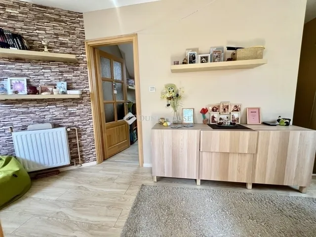 Eladó ház Balatonkenese 175 nm