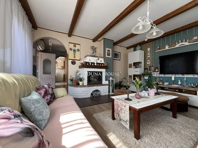 Eladó ház Balatonfűzfő 162 nm