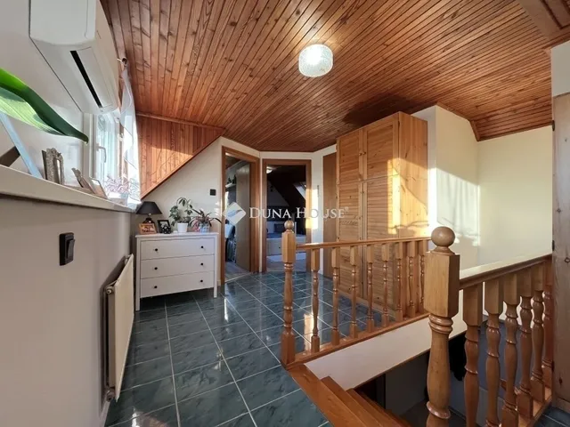 Eladó ház Balatonfűzfő 162 nm