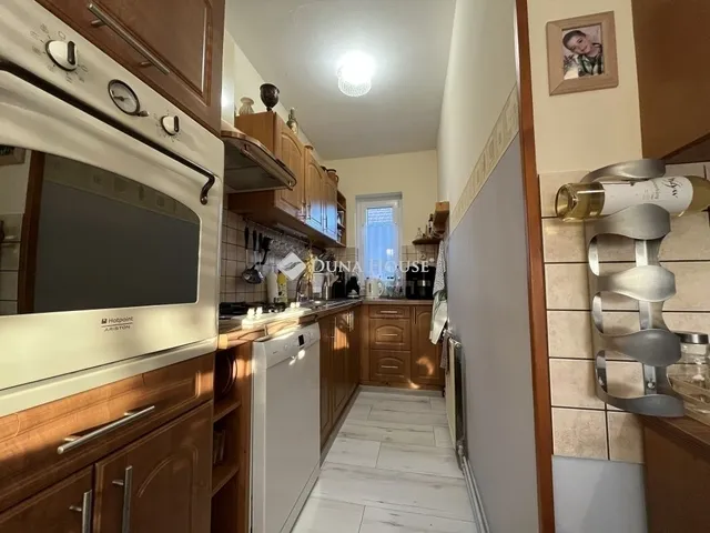 Eladó ház Balatonfűzfő 162 nm