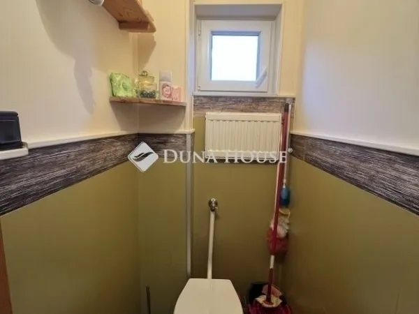 Eladó ház Balatonfűzfő 162 nm