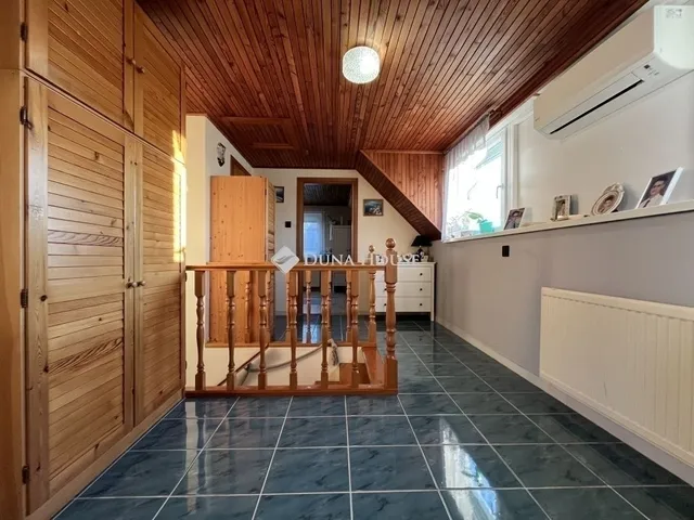 Eladó ház Balatonfűzfő 162 nm