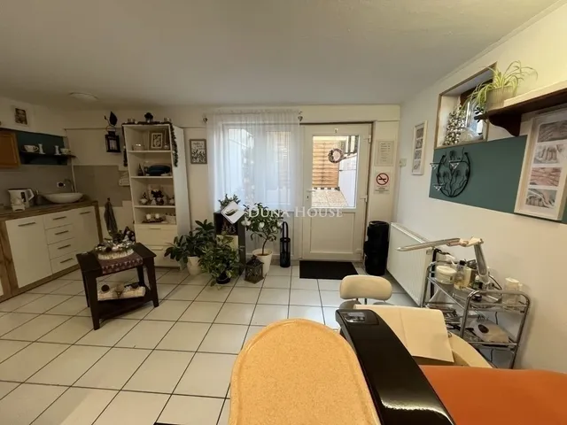 Eladó ház Balatonfűzfő 162 nm