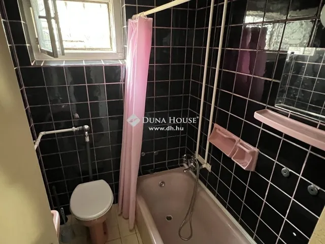 Eladó ház Velence 50 nm