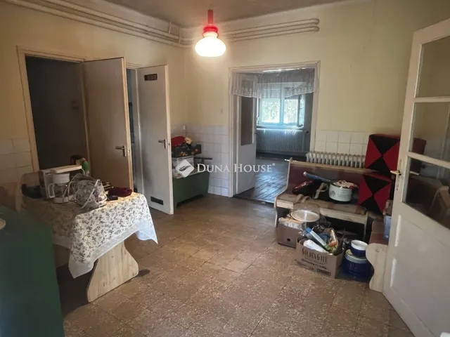 Eladó ház Cece 103 nm