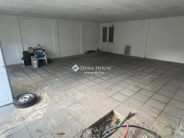Eladó kereskedelmi és ipari ingatlan Lovasberény 72 nm