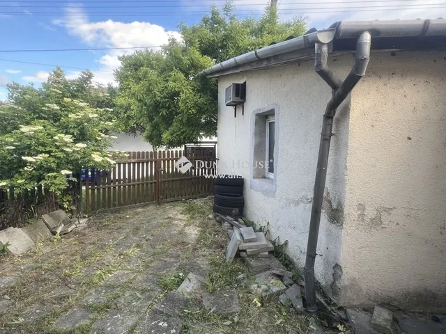 Eladó kereskedelmi és ipari ingatlan Lovasberény 72 nm