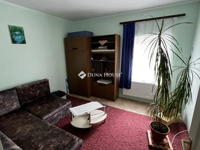 Eladó ház Sárbogárd 183 nm