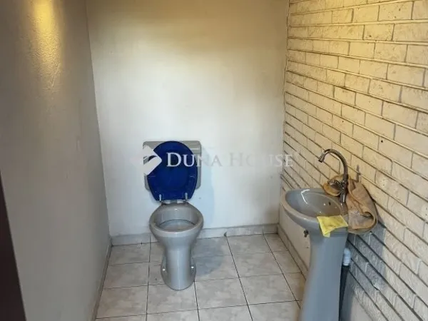 Eladó ház Dunaújváros 293 nm