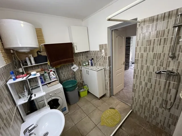 Eladó ház Cece 66 nm