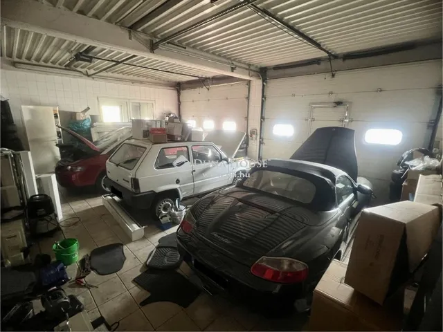 Eladó kereskedelmi és ipari ingatlan Dunaújváros 254 nm