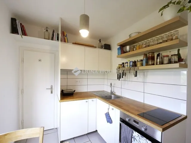 Eladó lakás Dunaújváros 54 nm