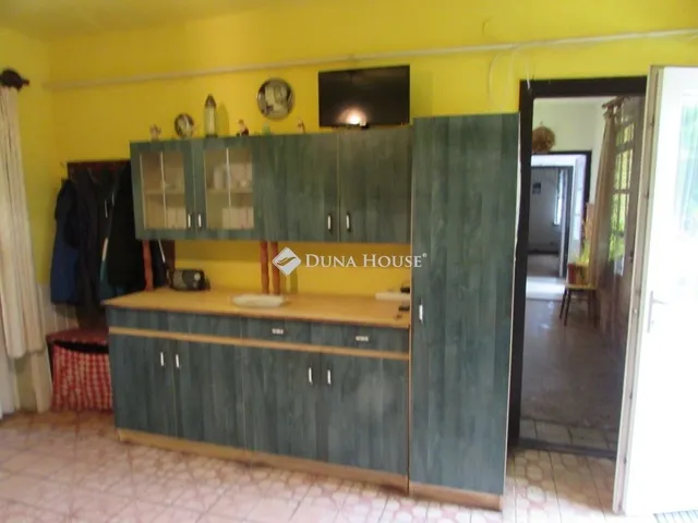 Eladó ház Soponya 100 nm
