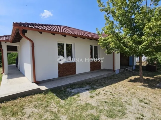 Eladó ház Pálfa 110 nm