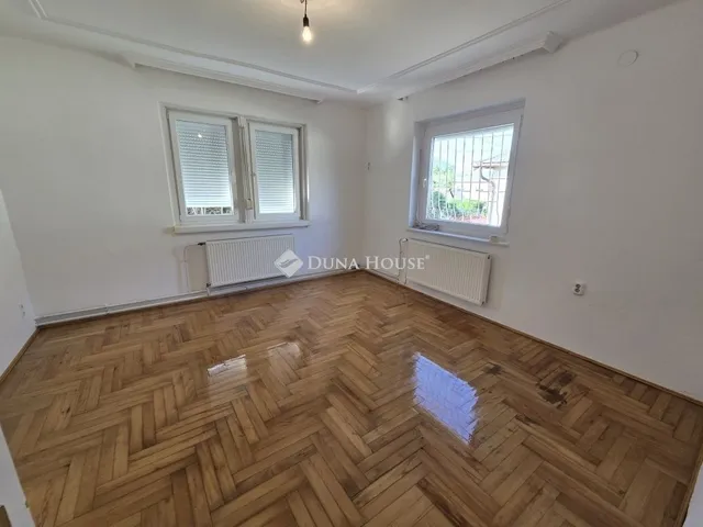 Eladó ház Úrhida 85 nm