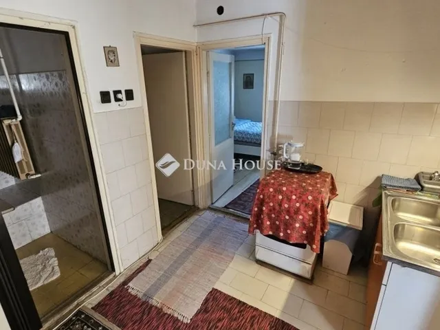 Eladó ház Pusztaszabolcs 63 nm