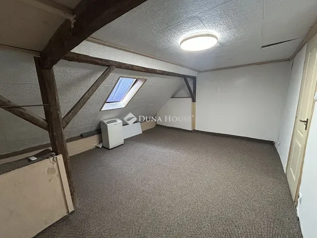 Eladó ház Székesfehérvár 136 nm